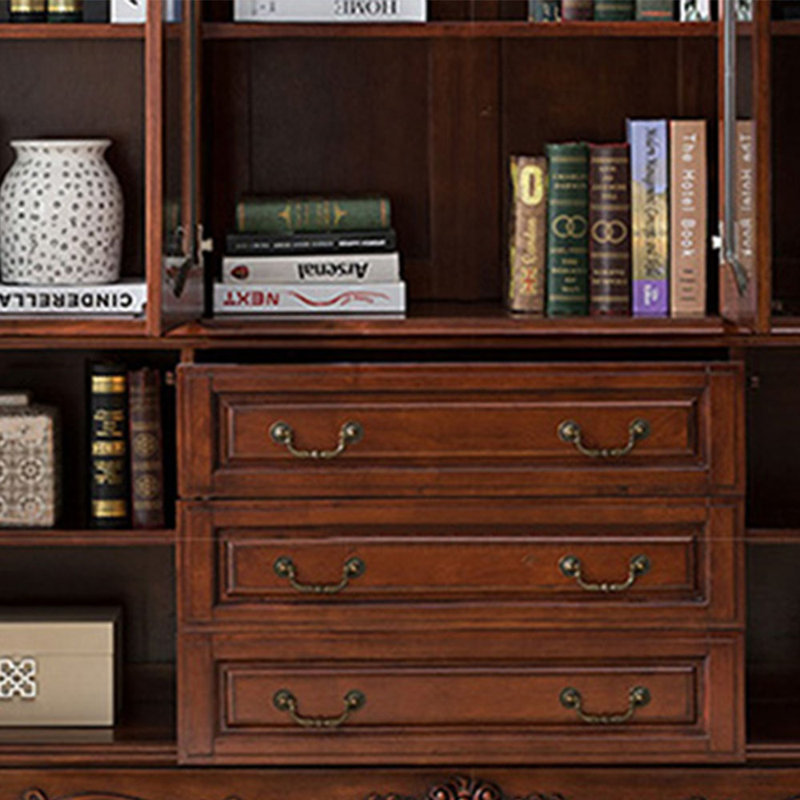 Bibliothèque classique de style américain