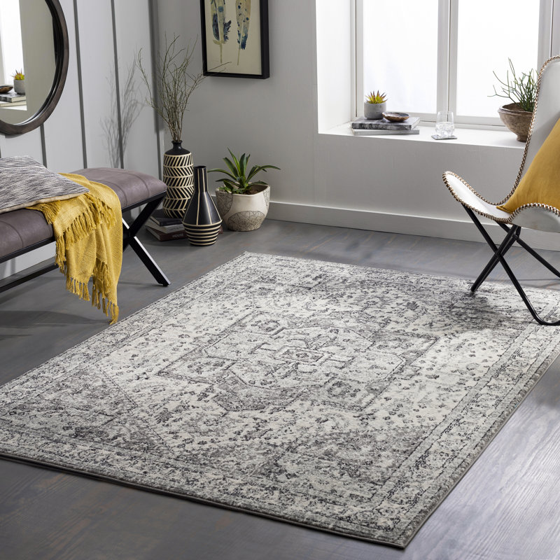 Aldusa Oriental Indoor Rug, Rectangle 5'3" x 7'