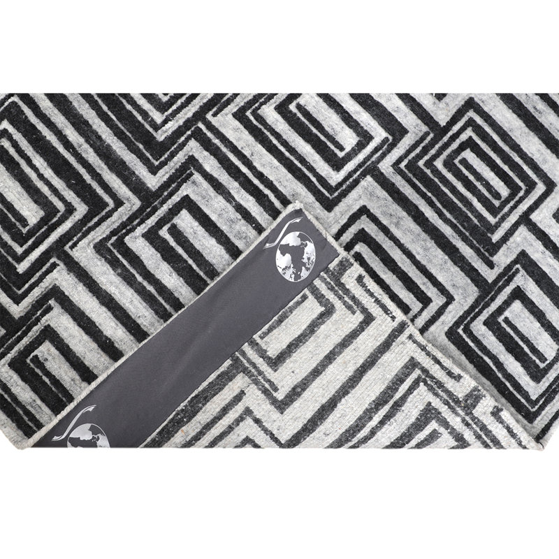 Geometric Area Rug in Navy, Rectangle 8' x 10'