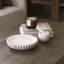 Bol décoratif festonné en marbre blanc Fiora