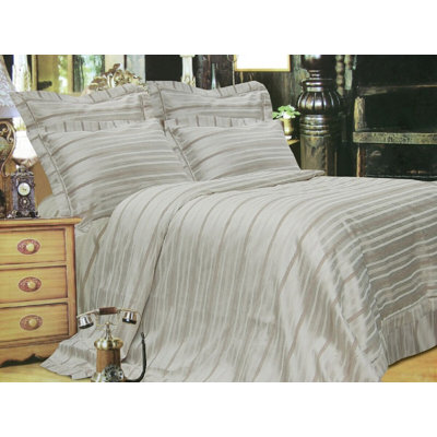 Platinum Stripe Pattern Polyester Sateen Striped Duvet Cover