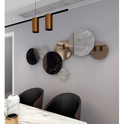 Luxury-Style Metal Ironwork Round Wall Hanging