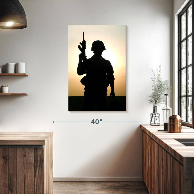Silhouette d'un soldat américain, H 39 po x l 26 po