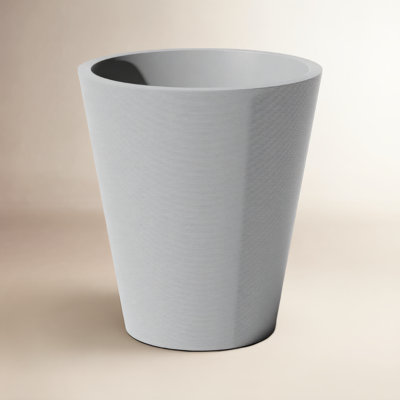 Pro Series 27" Pot Planter