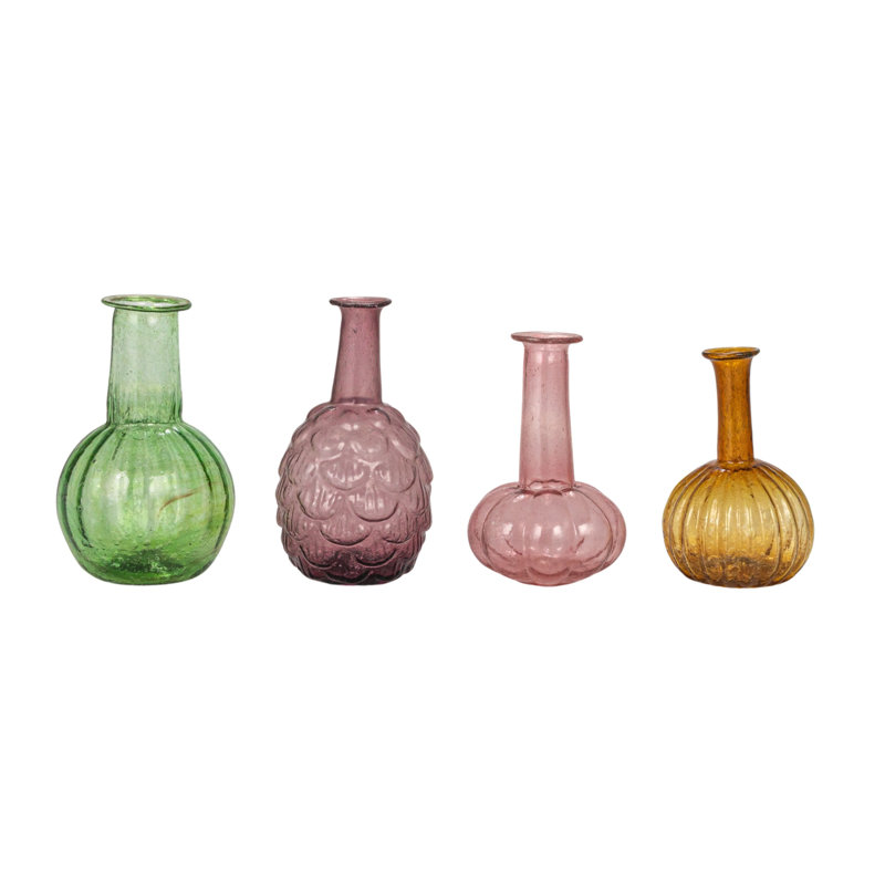 Divers vases en verre récupéré embossé