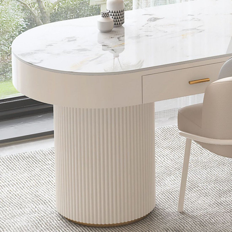 Bureau moderne et simple, Retour à droite, H 29,53 po x l 62,99 po x P 27,56 po