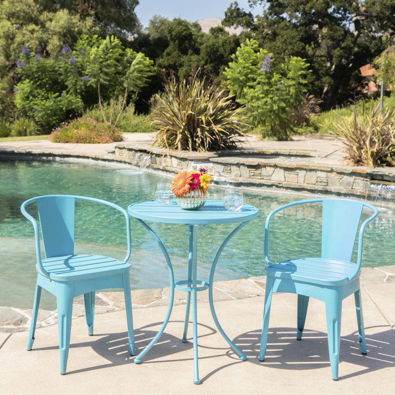 Bistro d'extérieur bleu en métal 3 pièces Kd. Fer thermolaqué, matériaux durables. Chaise: H 18/30 po x l 16,25 / 20 po x P 16,25 / 20,5 po. Table: P 30 po 24,8 po - table et 2 chaises