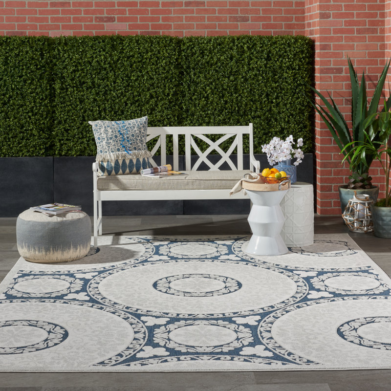 Tapis intérieur / extérieur bleu / blanc Grice, Rectangle 4 pi x 6 pi