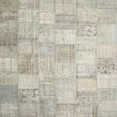 Tapis gris zone contemporaine