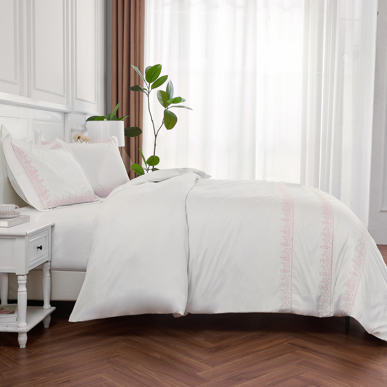 Azra Cotton Duvet Cover Set, King Duvet Cover + 2 King Shams, White