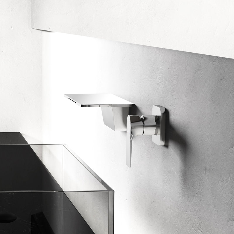 Robinet de lavabo de salle de bain Waterfall - fini, produit en laiton, simple pour faciliter la gestion de la température et du débit de l'eau, pour maximiser l'espace du comptoir, 11,48 po Profondeur, 4,83 largeur, 16,13 hauteur, gravité 11,9 lb