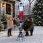 Lampadaire de décoration de Noël 60 po avec DEL blanc froid et nœud rouge pré-éclairé, noir