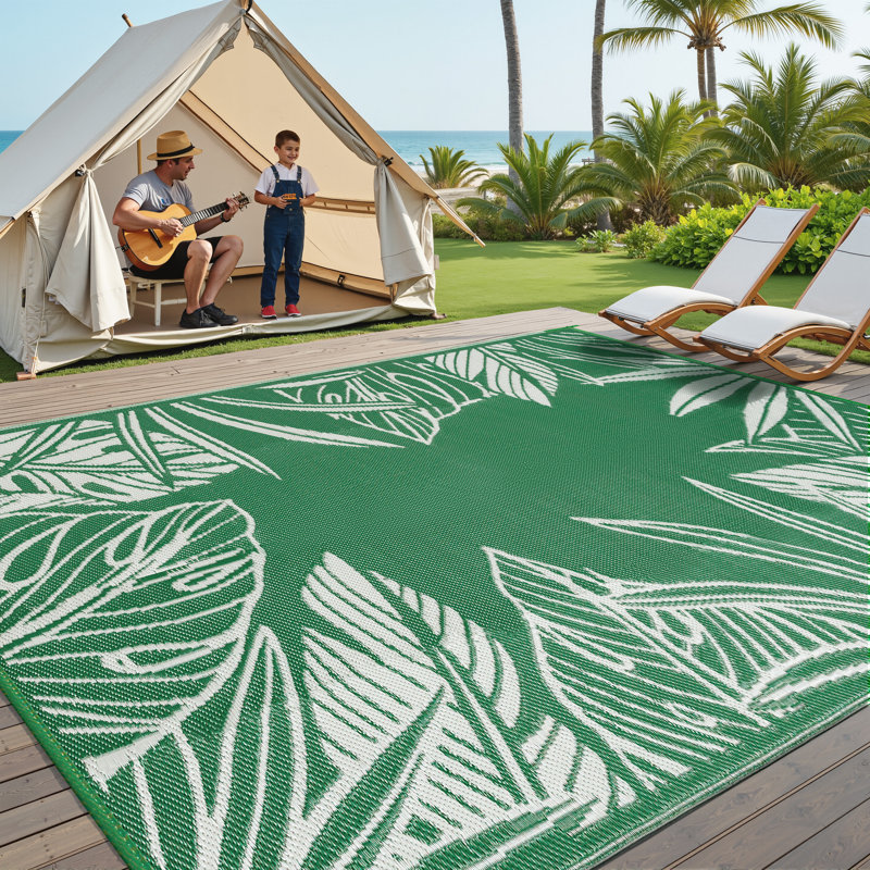 Tapis extérieur tressé à motif floral Ellie, Rectangle 9 pi x 12 pi