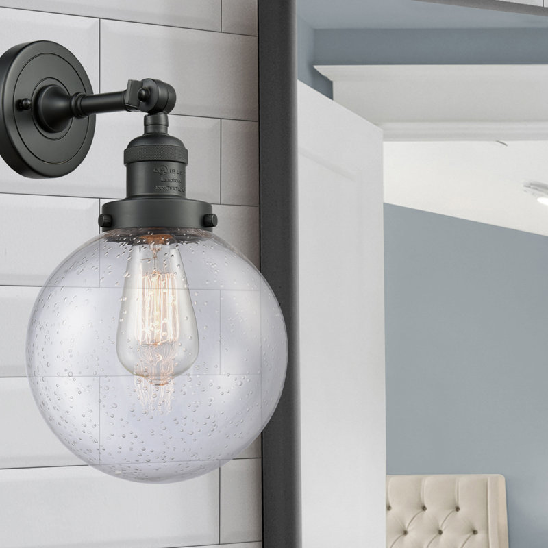 Applique murale pour salle de bain 1 lumière Clementina, Grainé, Ampoule DEL 6 watts Vinage, Noir mat