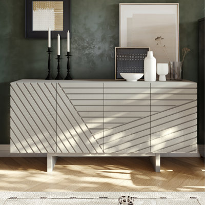 Buffet de 63 po de largeur