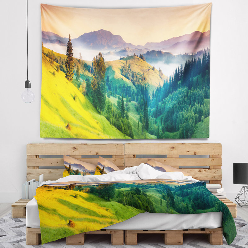 Tapisserie en polyester avec accessoires de suspension inclus, H 32 po x l 39 po