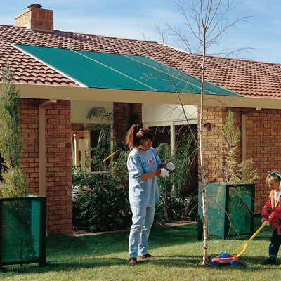 Rideau solaire d’extérieur arqué Shadecloth