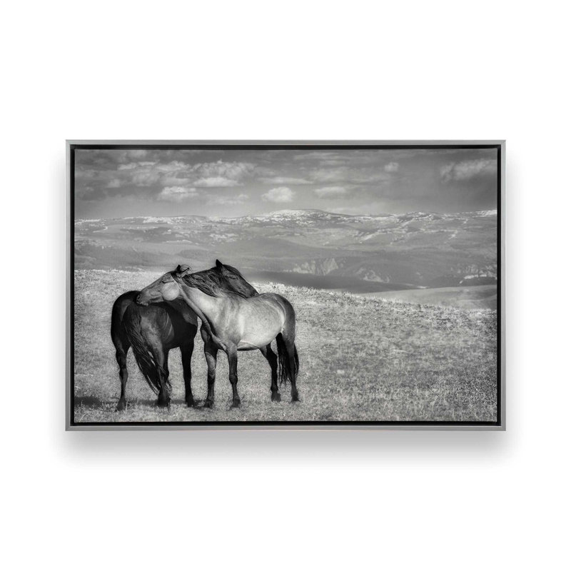 Équitation, reproduction sur toile, Cadre flottant en chrome poli, H 32,75 po x l 48,75 po x P 1,75 po