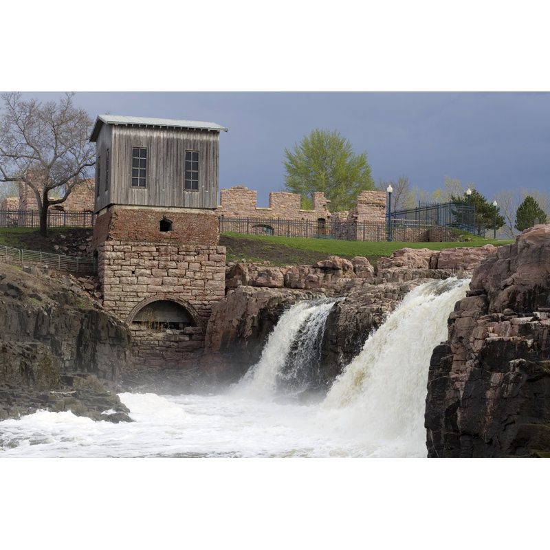 Waterfalls Sioux Falls by Lynngrae - No Frame Art Prints on Canvas, 61cm H x 91cm W