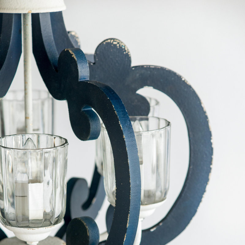 Suspended luminaire with adjustable chain