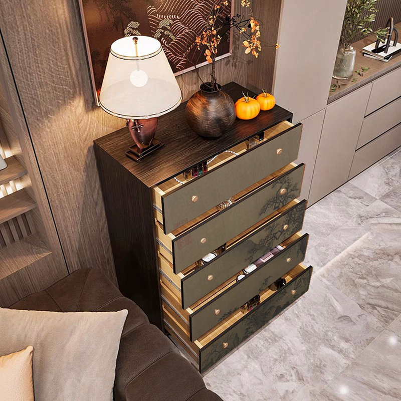 Armoire en frêne avec cinq tiroirs, Noyer
