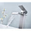 Robinet de lavabo de salle de bain avec jet en cascade et bec en acier inoxydable pour un ajustement facile-124304138
