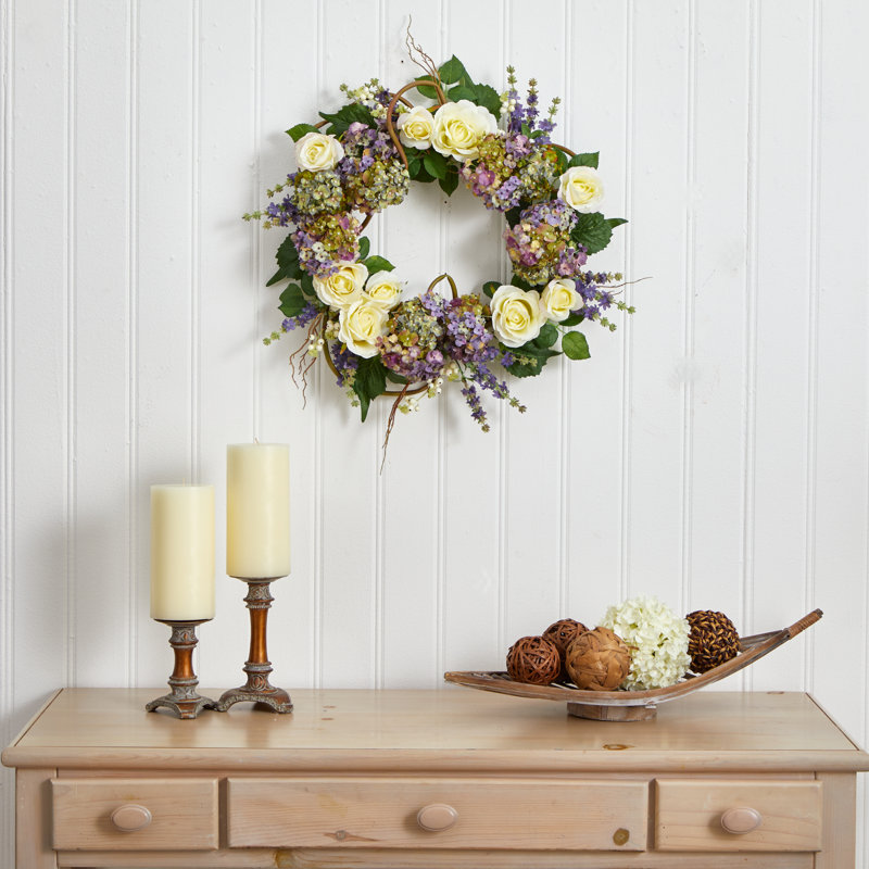 Faux Polyester 24'' Wreath