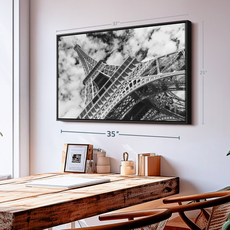 «Tour Eiffel Cloudscape Wall Art», H 25 po x l 37 po