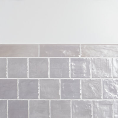  Carreau de céramique Bullnose 2 po x 8 po Southampton