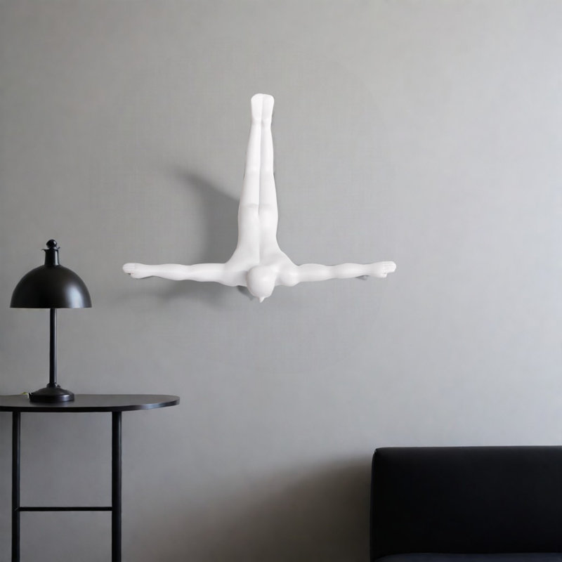 Solangel 6.5" Diver Resin Wall Decor, White