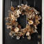 Couronne de soie-704680421