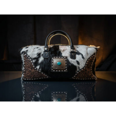 Handcrafted Luxury Leather Duffle - Timeless Travel Companion