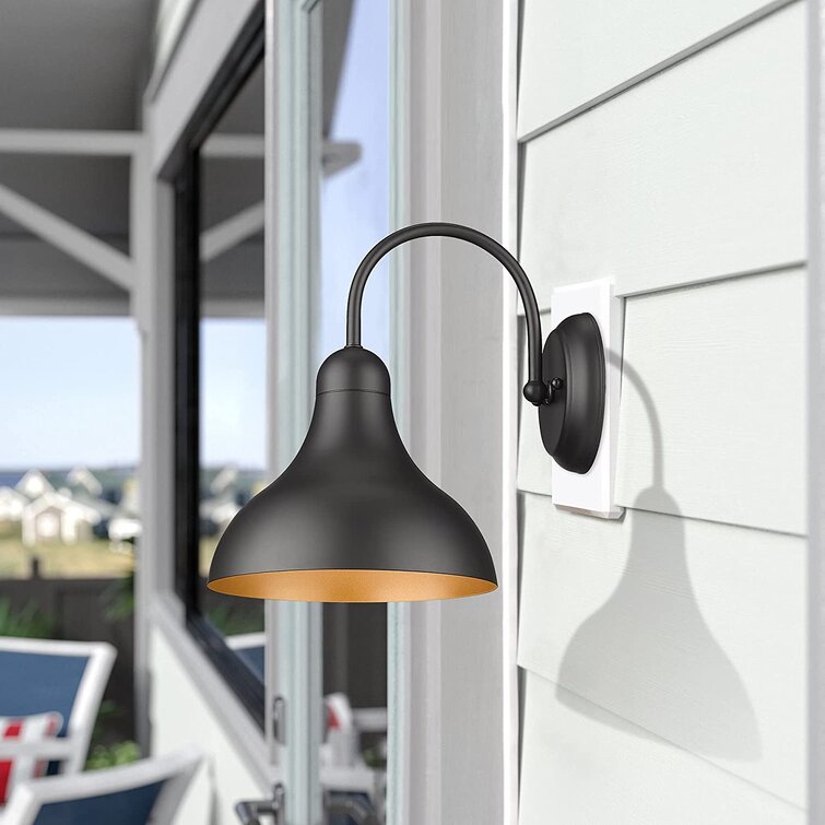 How to Install Outdoor Lighting - Wayfair Canada