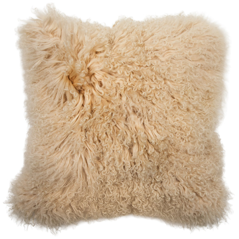 Coussin en fourrure bouclée Curla, H 18 po x l 18 po, Crème