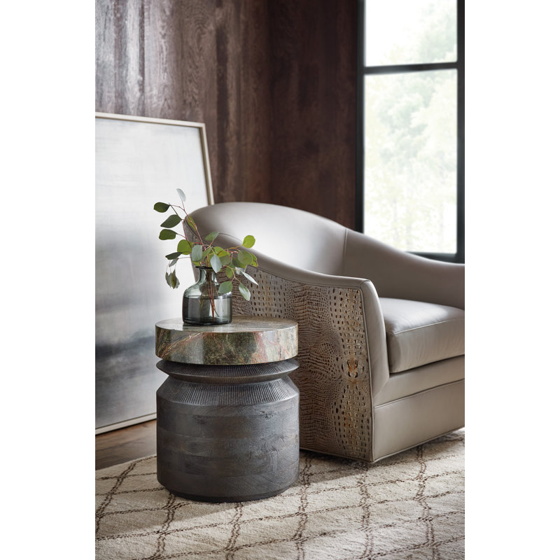 Valor End Table