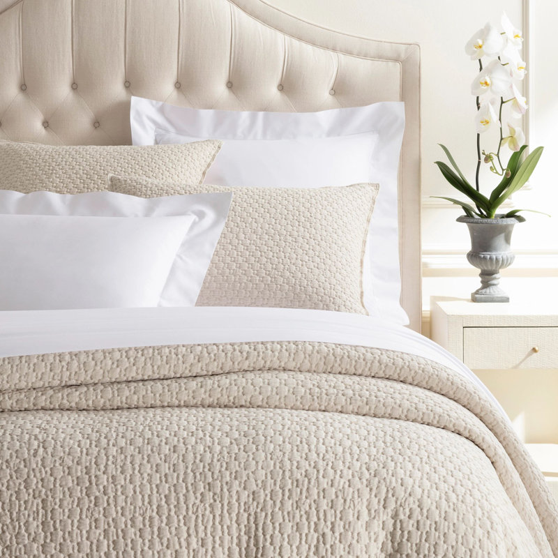 Lodi Matelasse Coverlet, King Coverlet, Alabaster