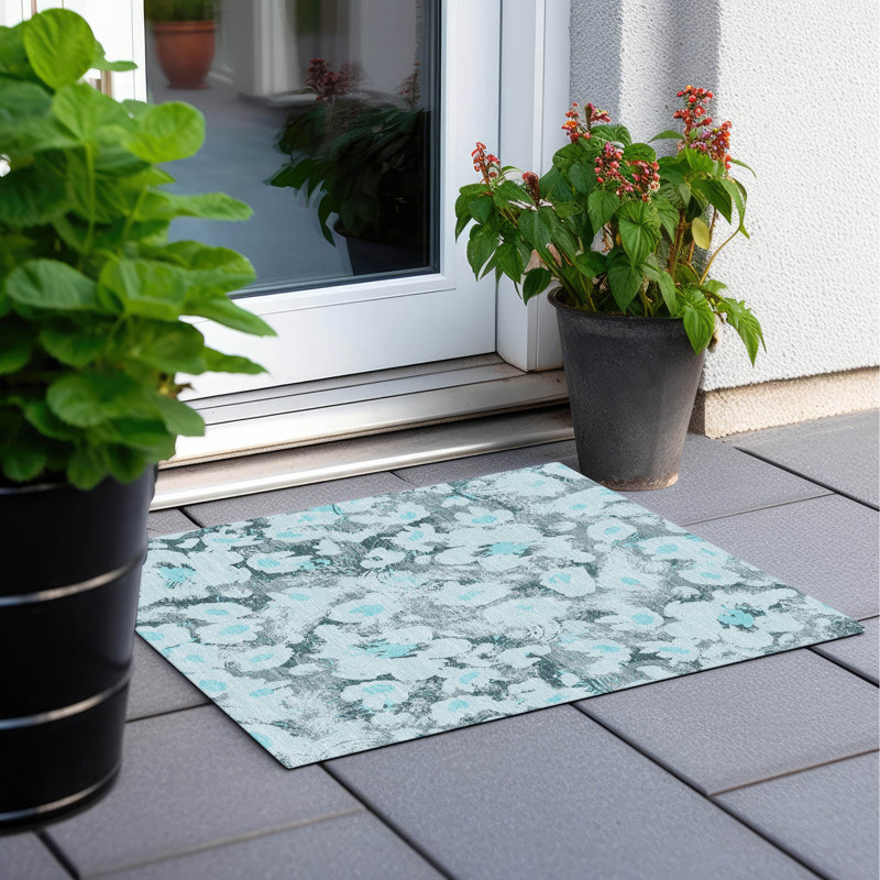 Altair Washable Floral Indoor / Outdoor Rug, Rectangle 1'8" x 2'6"