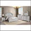 Grand lit style transitionnel en bois blanc antique