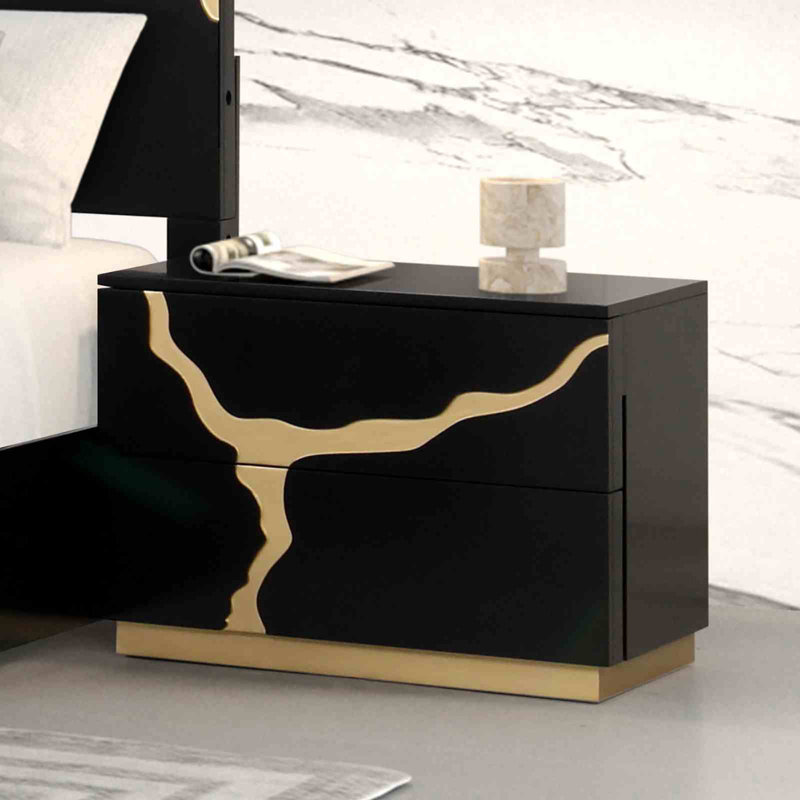 Table de chevet contemporaine noire et dorée avec tiroirs en queue d'aronde | Idée de cadeau