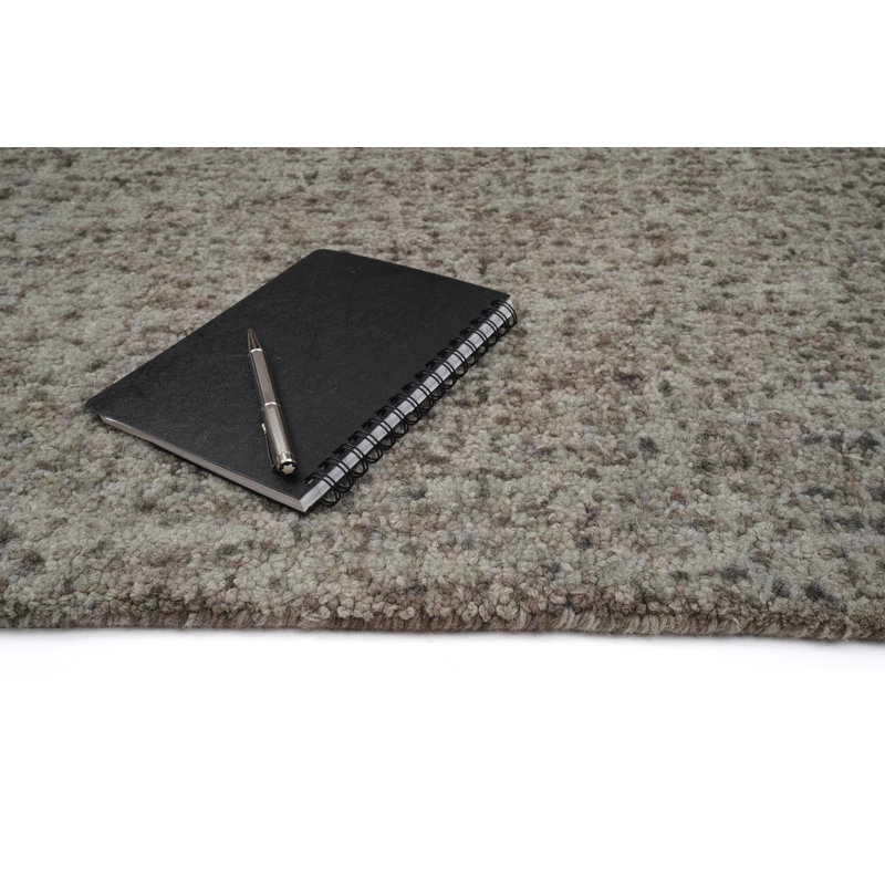 Tapis gris en laine touffeté Erric, Rectangle 3 pi 6 po x 5 pi 6 po