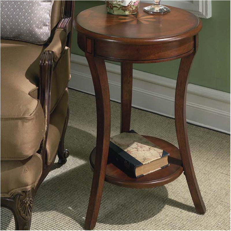 Table de bout Aimilios, Champs de cerises