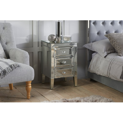 Plaza 3 - Drawer Mirrored Chest
