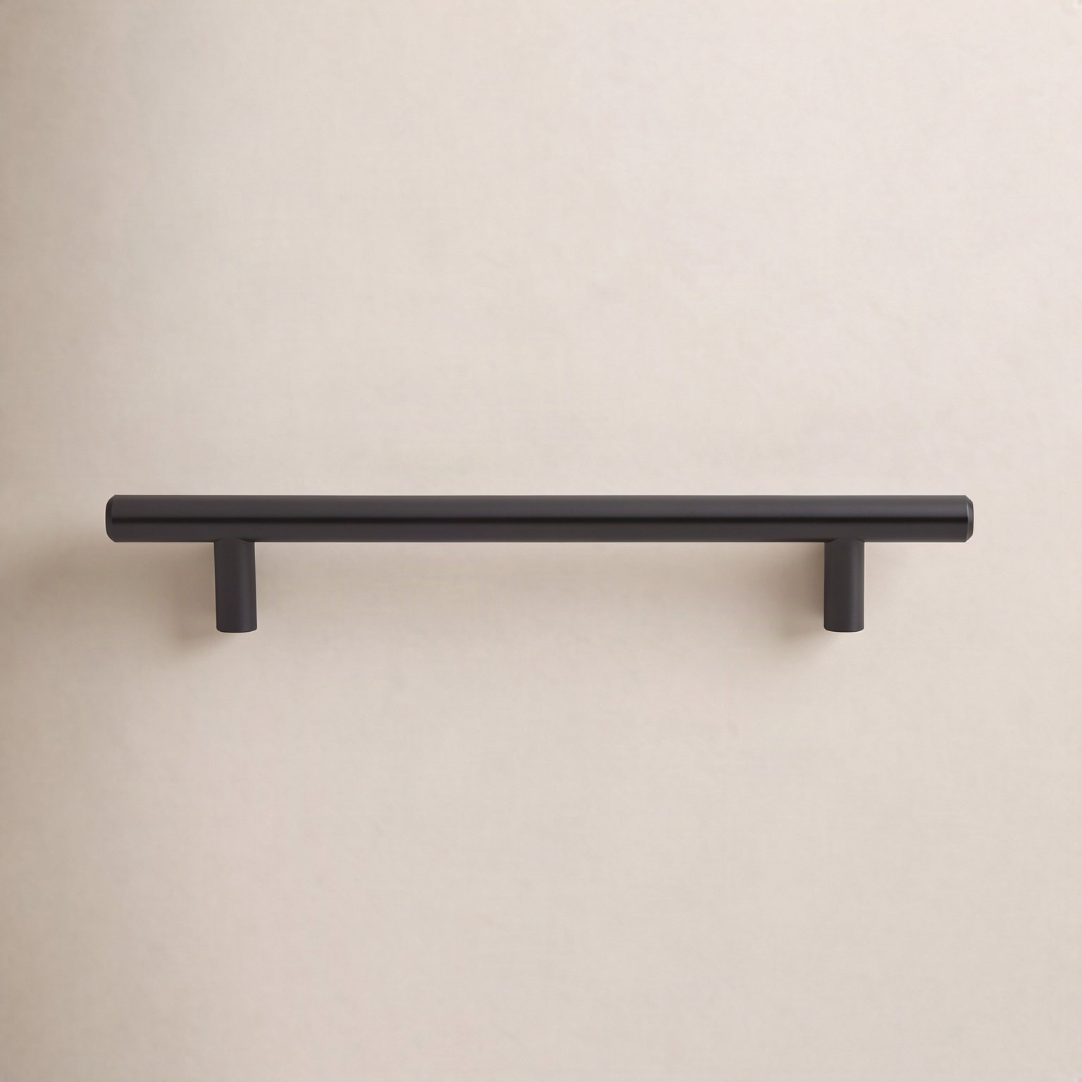 Roman Modern Bar Cabinet Pull, Matte Black, 5 1/16"