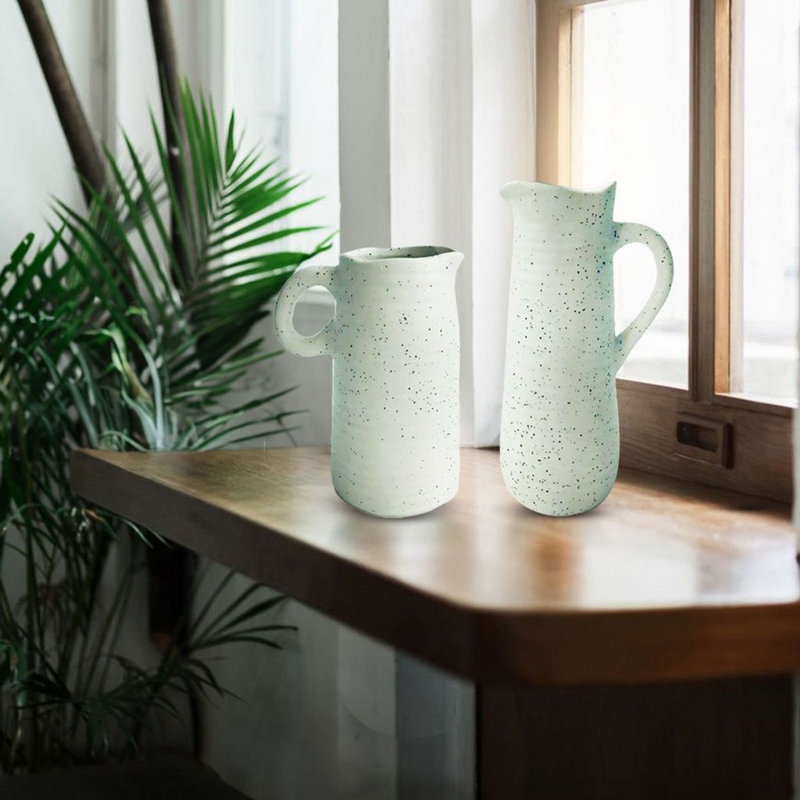 Deshawndre Ceramic / Porcelain Table Vase
