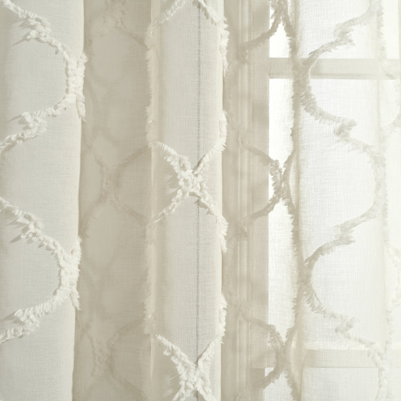 Paire de rideaux transparents Avon Trellis, L 38 po x H 84 po, Neutre