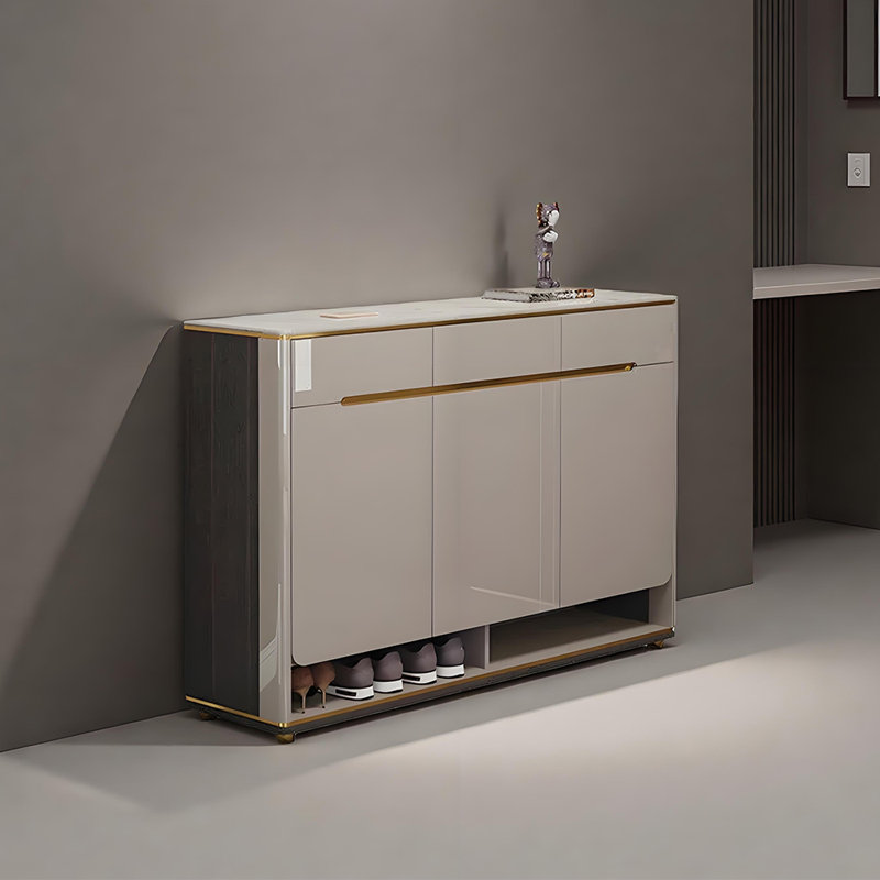 Chamberland, 36.61" H x 47.24" W x 13.78" D