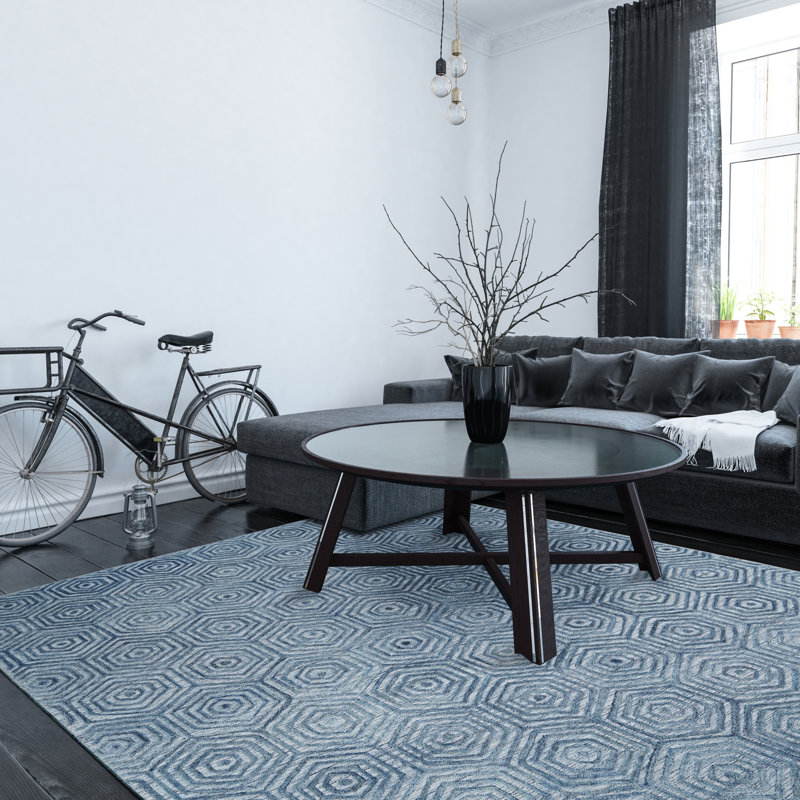 Tralee Geometric Area Rug in Blue, Rectangle 5' x 7'