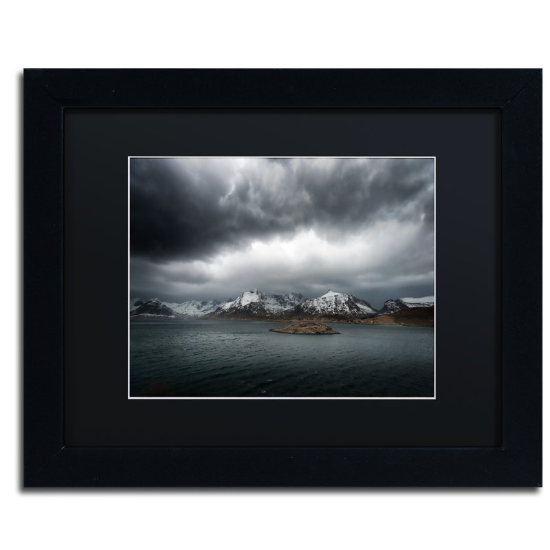 Gris, reproduction de photo encadrée, H 11 po x l 14 po x P 0,5 po, Noir