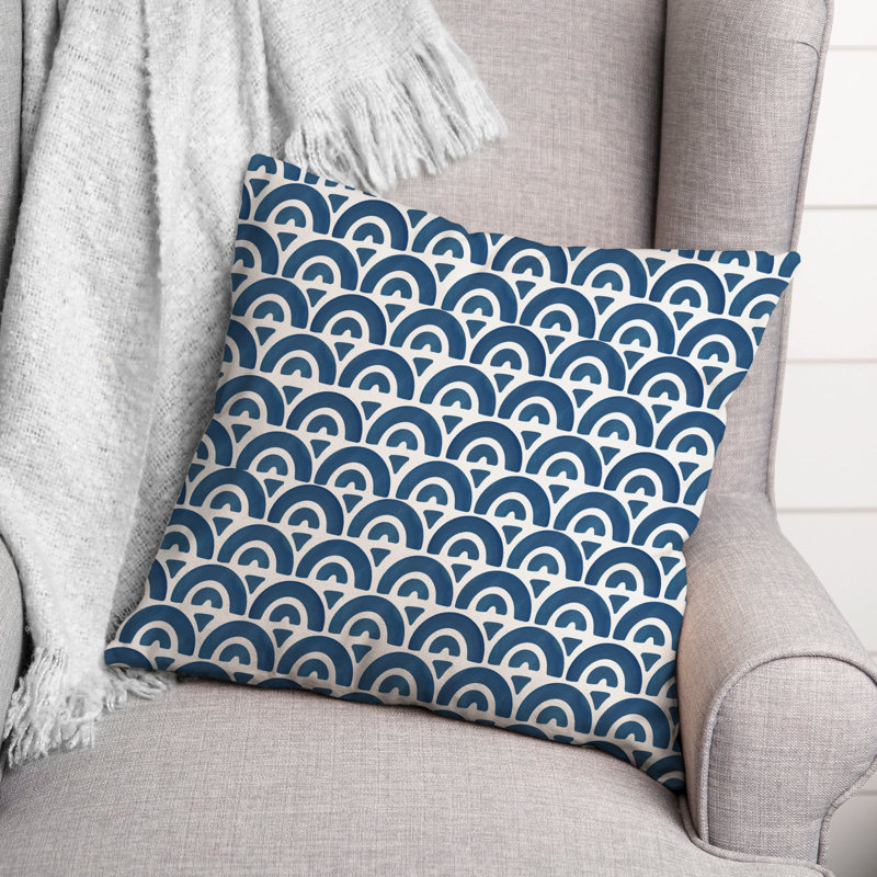 Scallop Pattern Outdoor Throw Pillow
