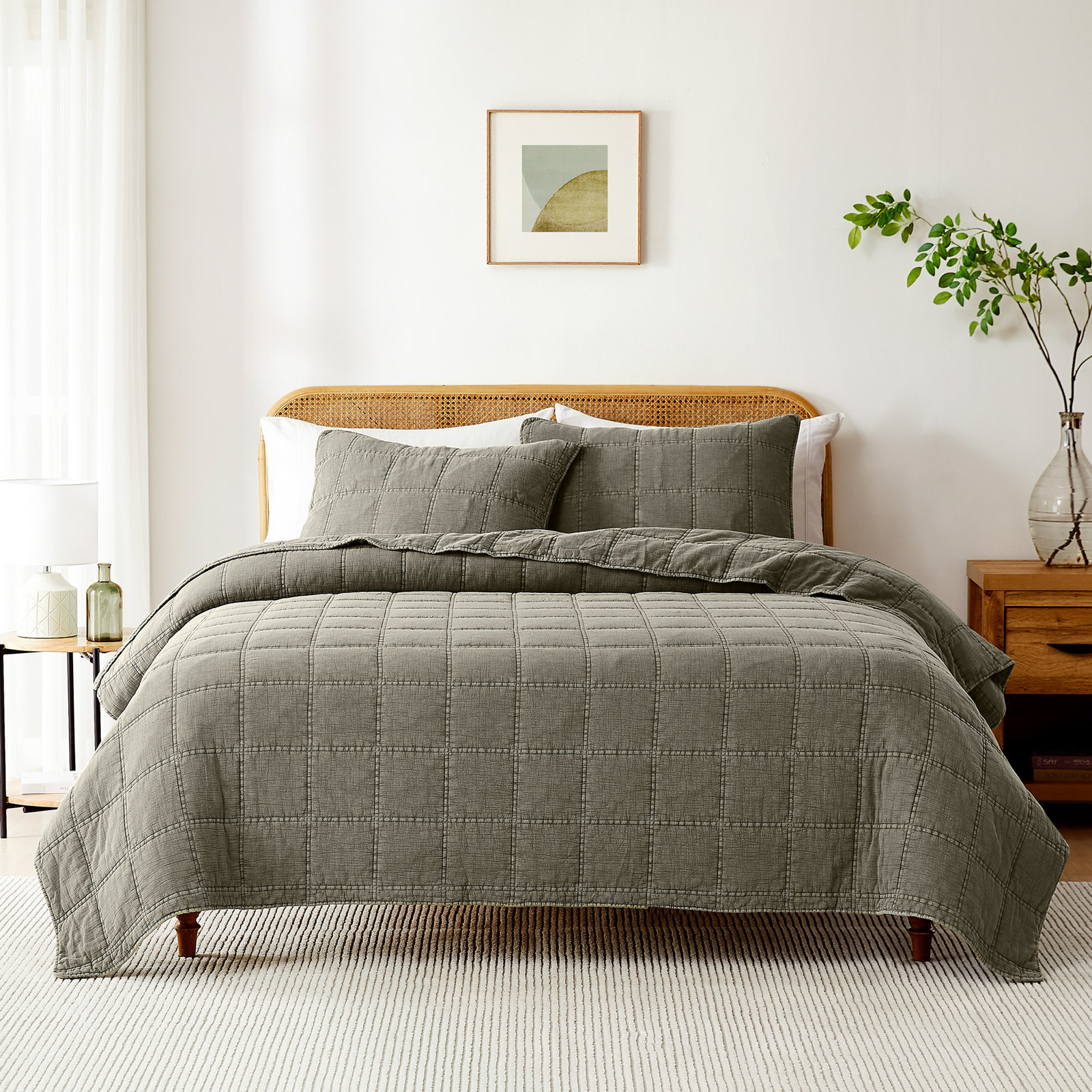 Logan Stone Washed Cotton Quilt Set, Queen Quilt + 2 Standard Shams, Gray